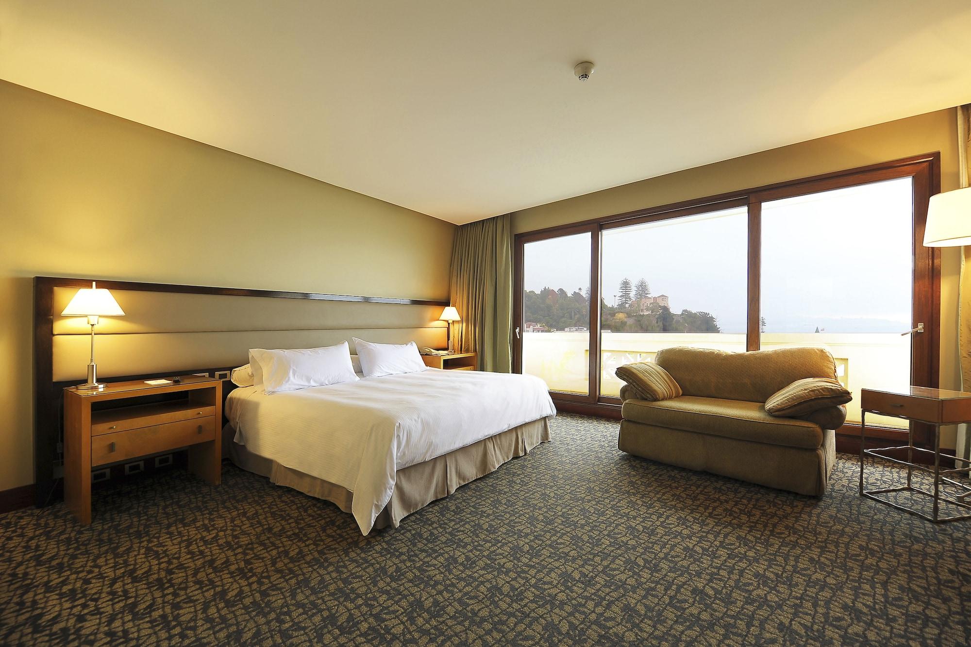 Enjoy Hotel 5*