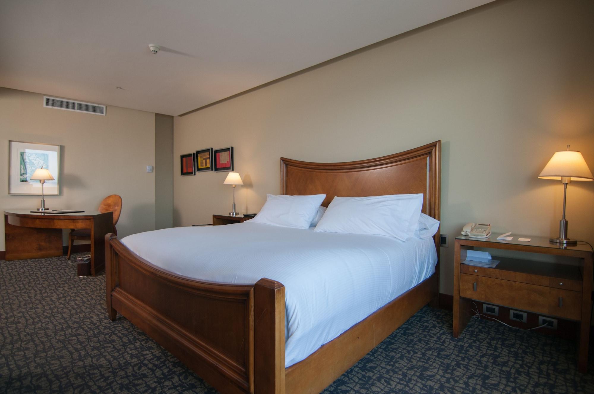 Enjoy Hotel 5*